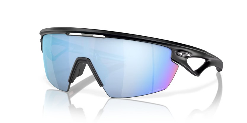 Oakley Sphaera OO9403 05 – Matzwart Polarized
