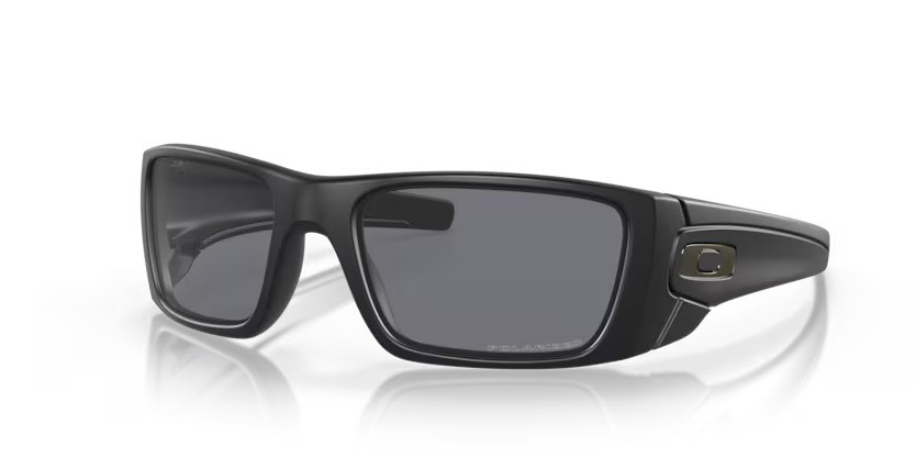 Oakley Fuel Cell OO9096 05 – Matzwart Polarized