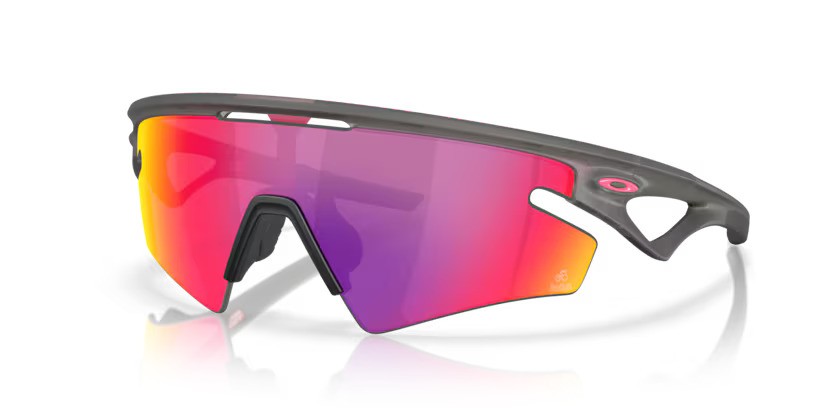 Oakley zonnebril 9499 Sphaera slash 09 – Giro grijze rook Giro d’Italia Collection
