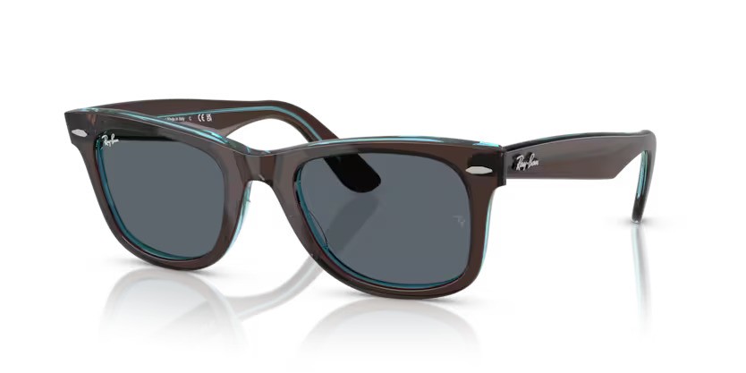 Ray-Ban zonnebril  2140 Wayfarer 1446R5 – Bruin op transparant blauw